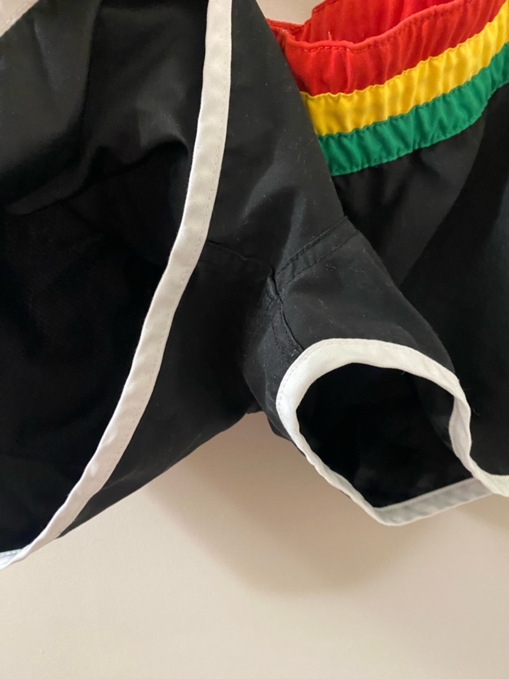 Vintage Roxy Rasta Swim Shorts - Picture 4 of 6